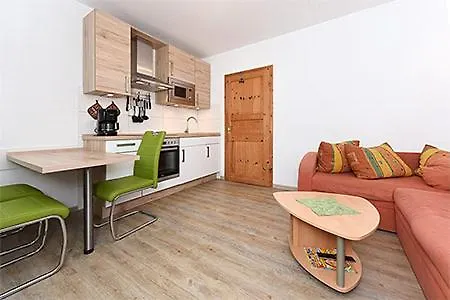 Pradler 2 カロリーネンジール